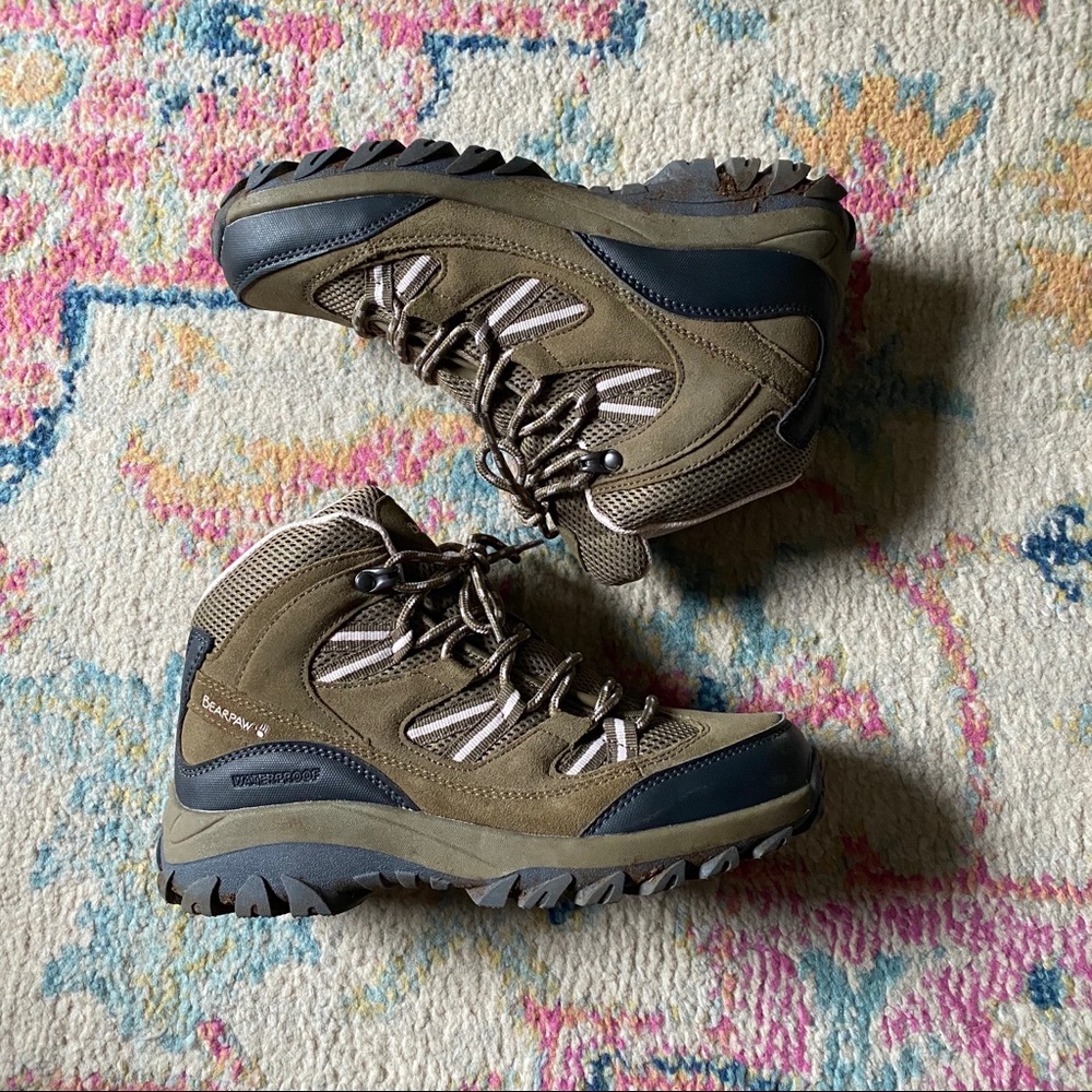 Bearpaw Tallac Hiking Boots 8